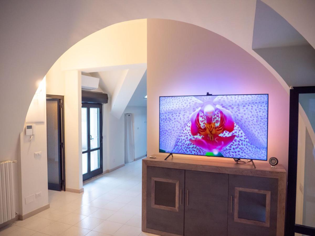 Ferienwohnung Comfy Penthouse Mailand Exterior foto