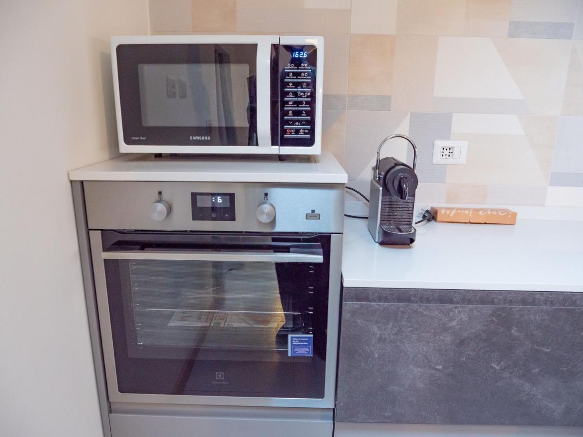 Ferienwohnung Comfy Penthouse Mailand Exterior foto